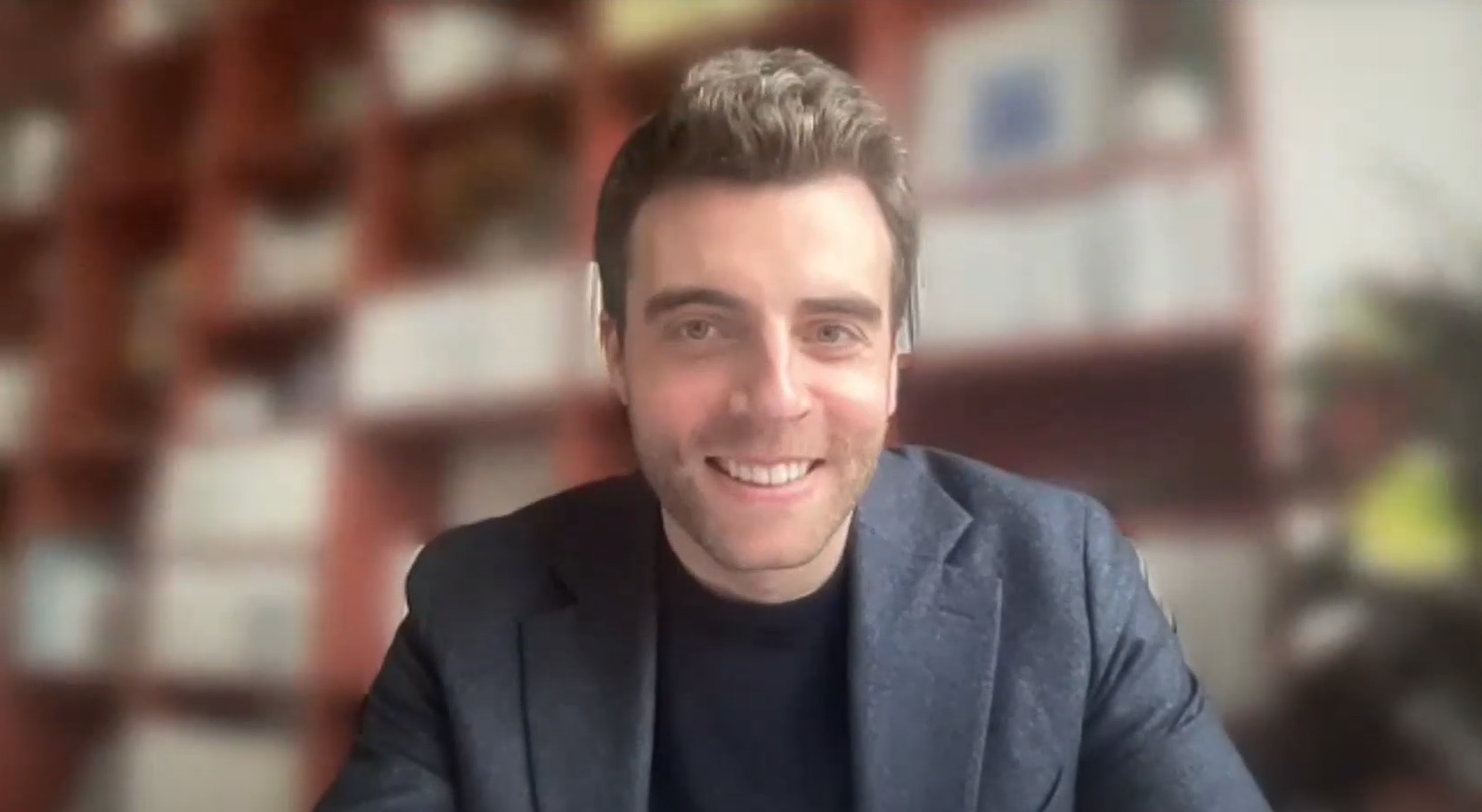 Photo de Hadrien Bureau pendant le webinaire